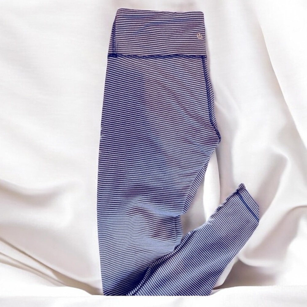 Lululemon Wunder Under Legging - Picture 5 of 15